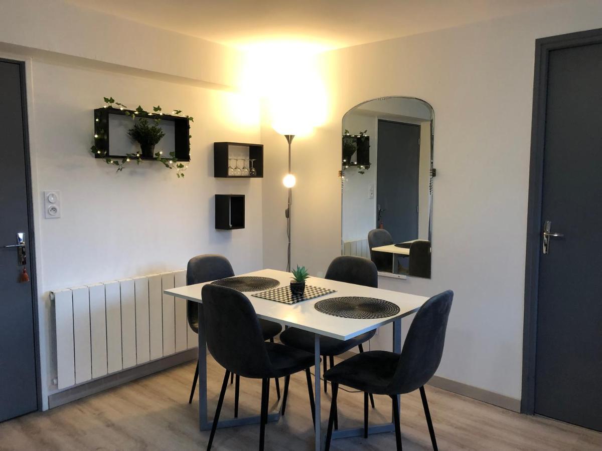 Le Clemenceau Apartment Peronne  Ngoại thất bức ảnh