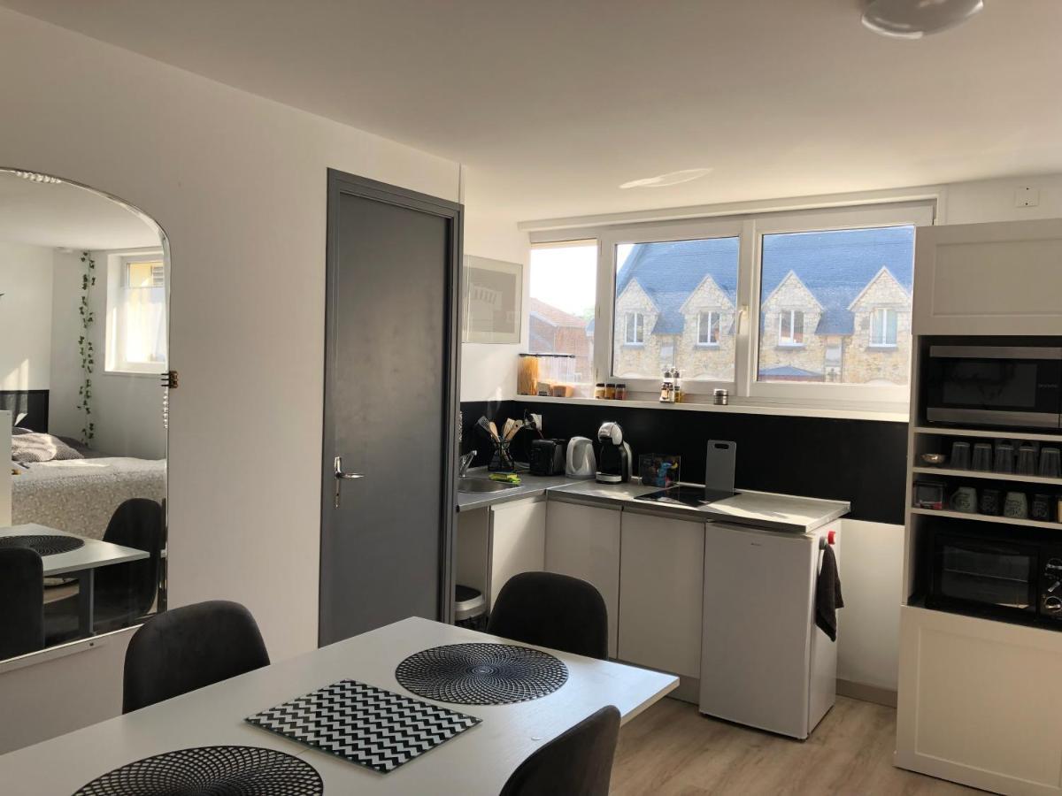 Le Clemenceau Apartment Peronne  Ngoại thất bức ảnh