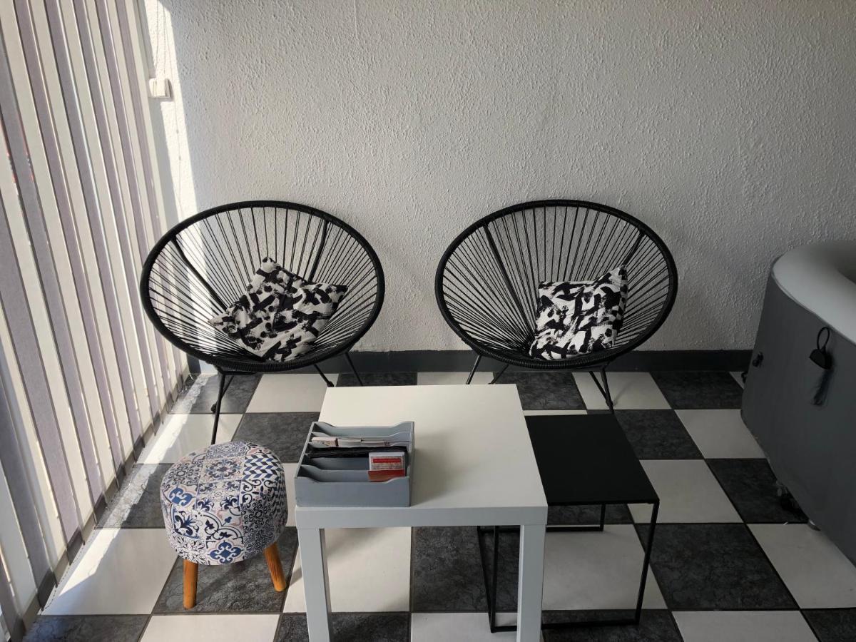 Le Clemenceau Apartment Peronne  Ngoại thất bức ảnh